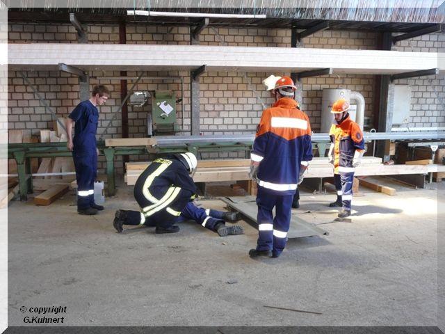 Feuerwehruebung Mai 2010 051.jpg